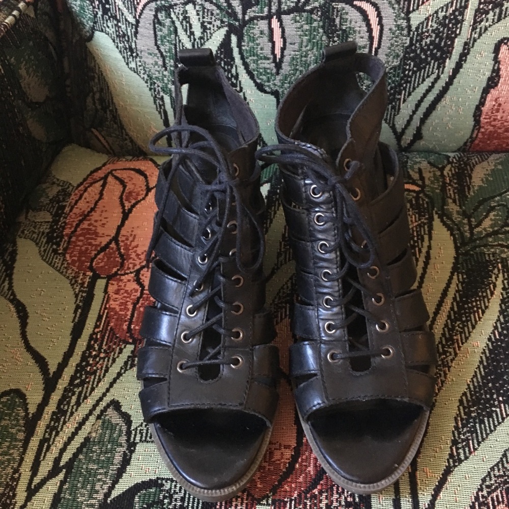 Dr. Martens wedges black lace up UK 5